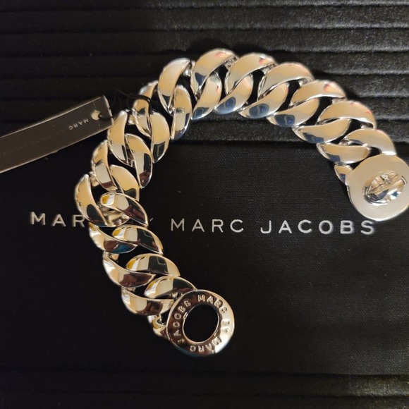Marc by Marc Jacobs Silver Tone Katie Logo Bracelet - Picture 5 of 11